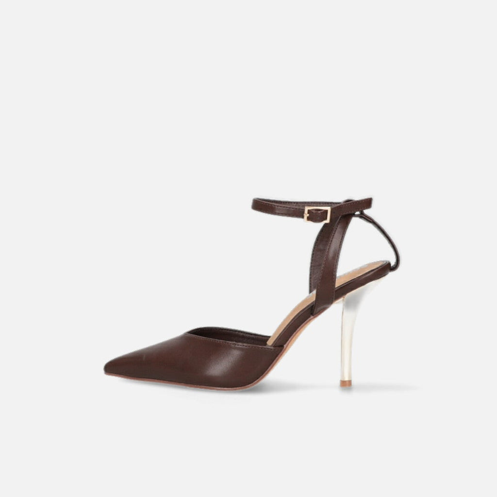 Zapatillas Clara marrón