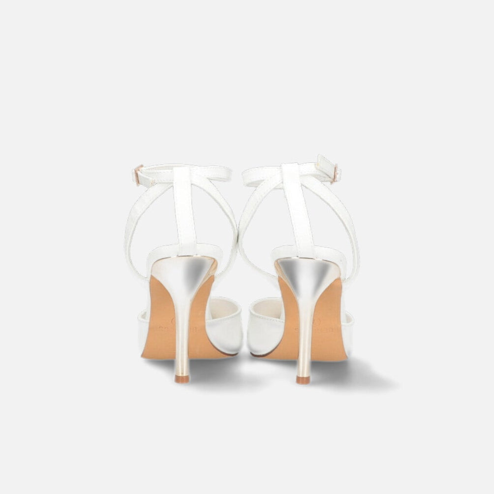 Zapatillas Clara blancas