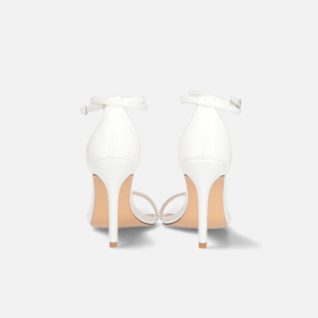 Zapatillas Tarah blancas