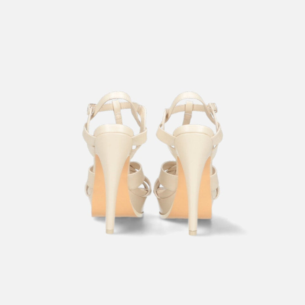 Zapatillas Tribute bone
