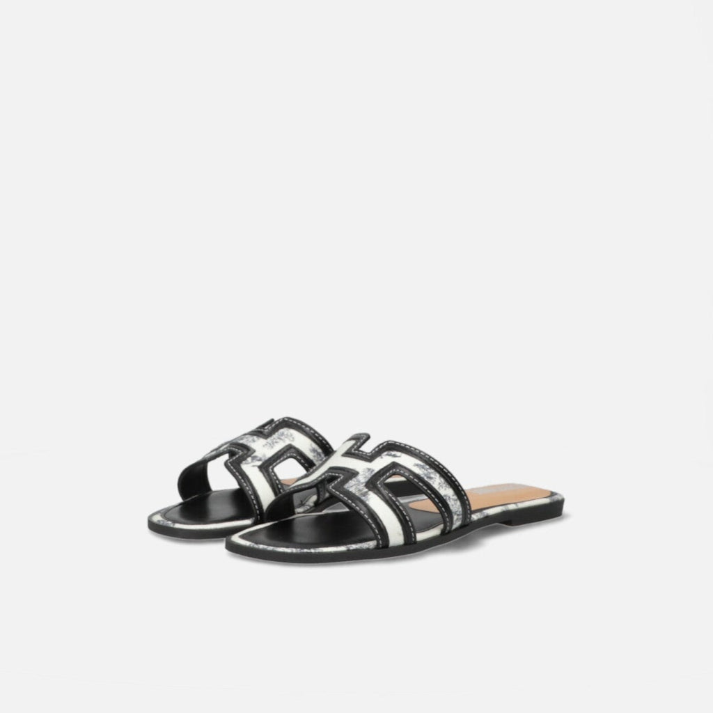 Sandalias Orsay negras
