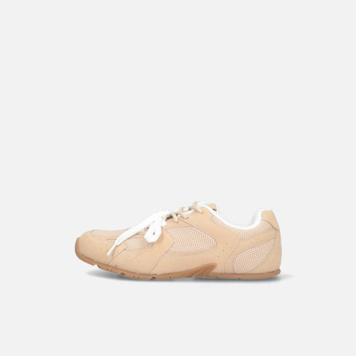 Tenis Soho nude