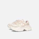 Tenis Bimba nude