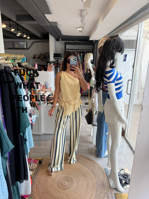 Pantalón Capri Beige