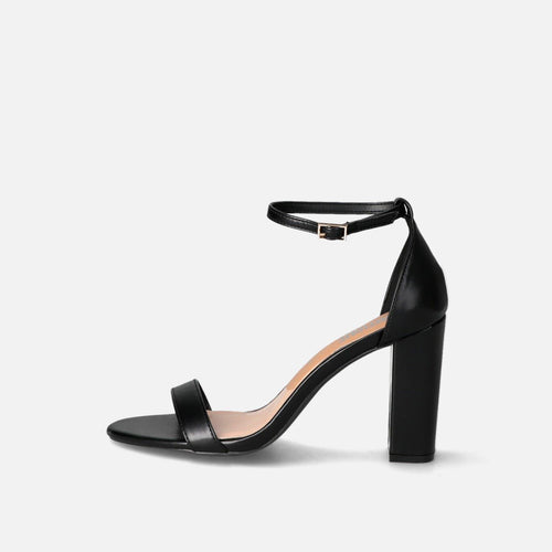 Zapatillas Adra negras