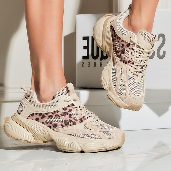 Tenis Instict leopard print